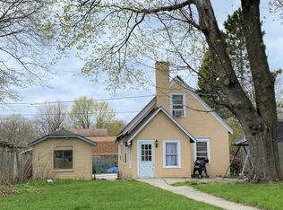 3108 Eshcol Ave, Zion, IL