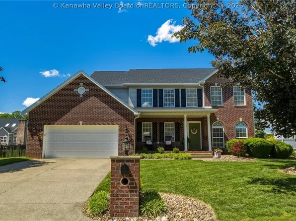 8 Meadow Ridge Dr, Hurricane, WV 25526