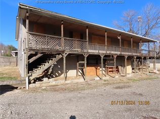 124 12th St, Huntington, WV 25705