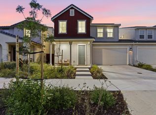 1619 Santiago Ct, Gilroy, CA 95020