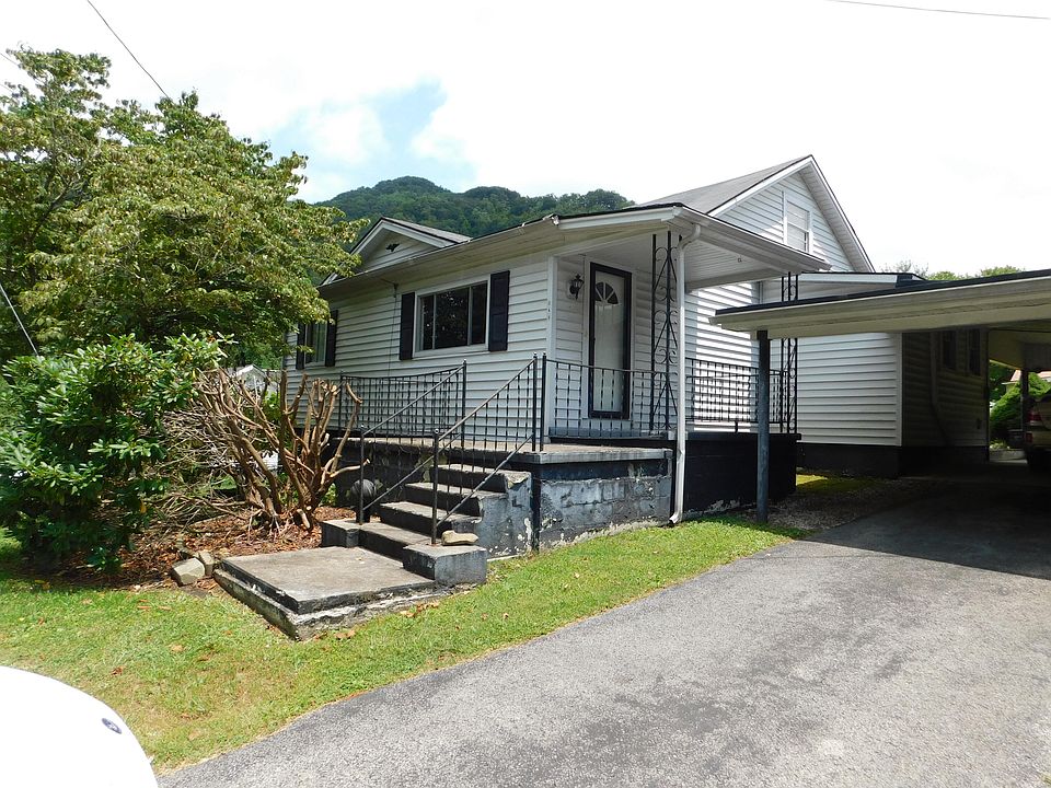 346 Poplar St, Benham, KY 40807 MLS 23013770 Zillow