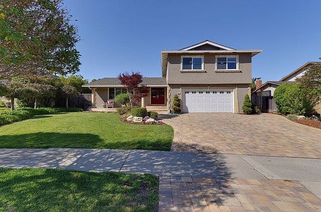 1st image of 6837 Burnside Dr