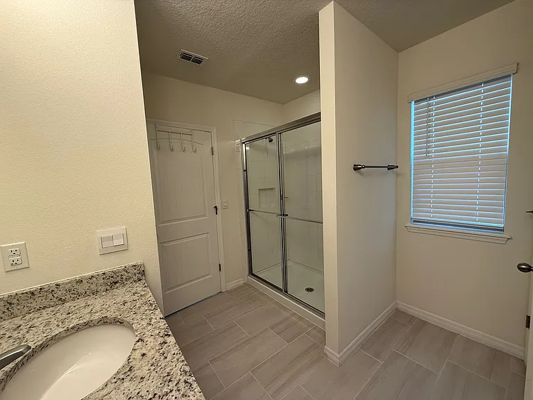 15872 Moonlight Bay St — Photo 17