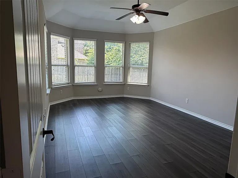 2607 Idlewood Dr — Photo 11