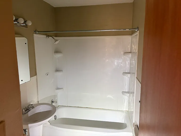 102 Dixie Dr #106 — Photo 11