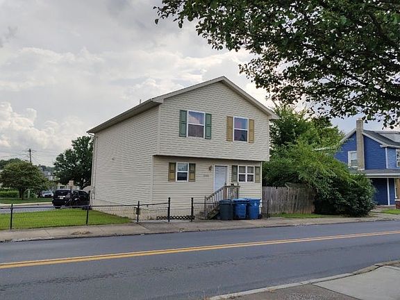 3rd image of 2705 Canby St