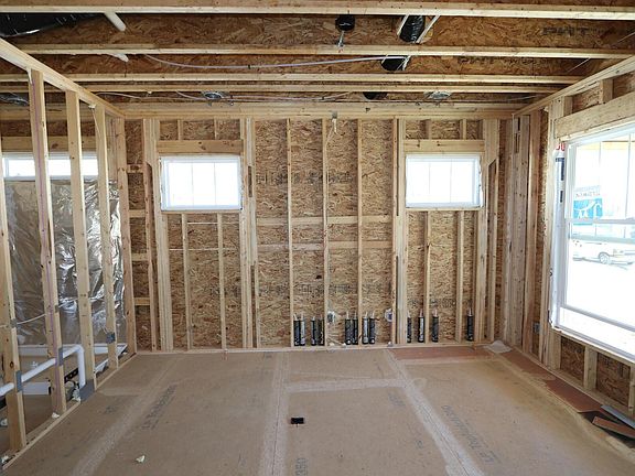 3rd image of 7103 Gelderland Dr