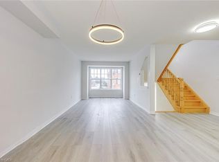 2872 Garnethill Way, Oakville, ON L6M5E8