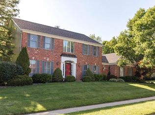 1355 Riverdale Cir, Chesterfield, MO 63005