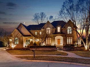 1640 Raleigh Ct, Wheaton, IL 60189