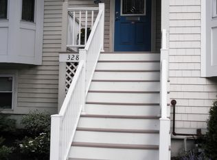 3284 Washington St, Jamaica Plain, MA 02130