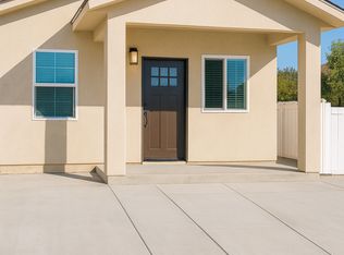 943 Vale View Dr #2, Vista, CA 92081