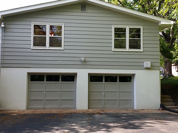 3rd image of 510 Wesley Ave