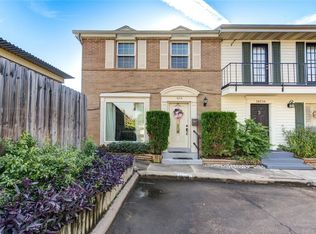 18218 Heritage Ln #8218, Houston, TX 77058