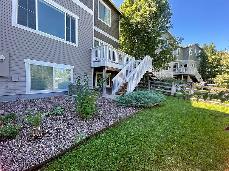 11877 E Maplewood Ave — Photo 23