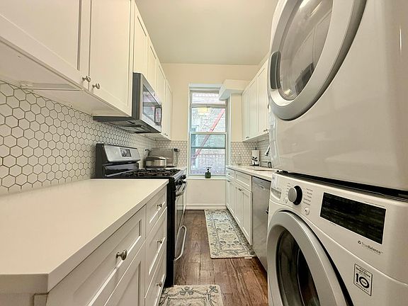 3rd image of 1855 Adam Clayton Powell Jr Blvd APT 4B