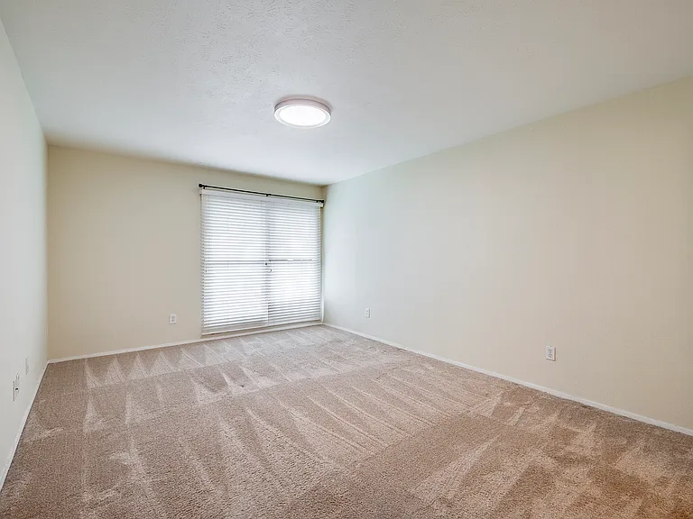 5907 E University Blvd #101 — Photo 10