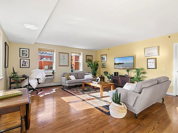 3rd image of 1825 Madison Ave APT 8J
