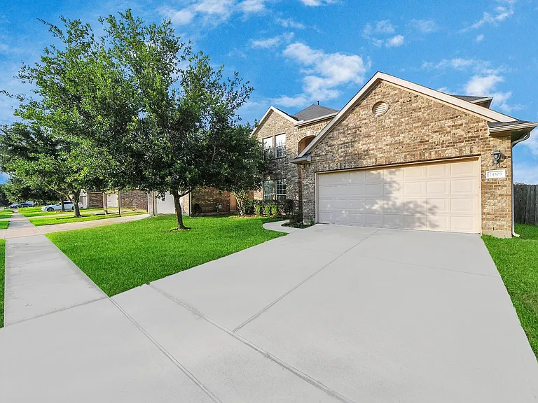 24503 Hikers Bend Dr — Photo 43