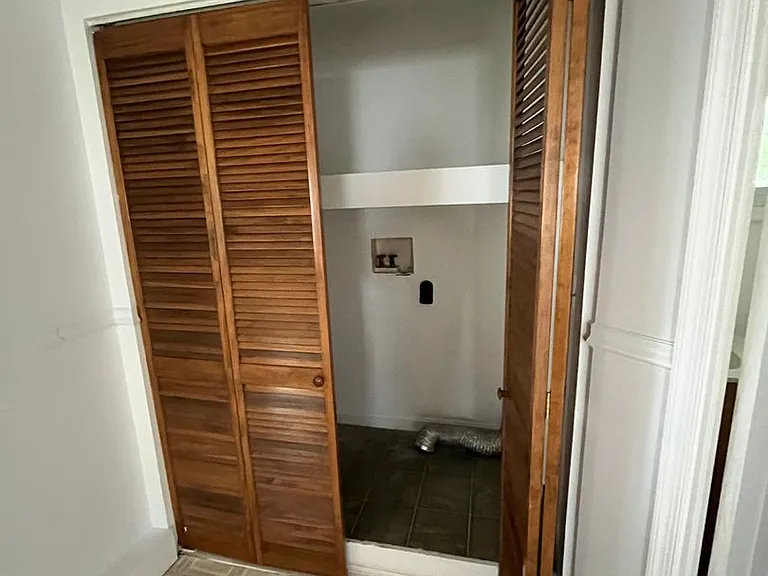 112 Beach St — Photo 13