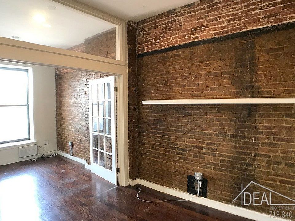 1st image of 946 Fulton St APT 3