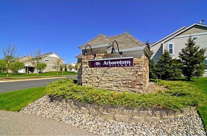 Welcome to your new home! Arboretum Village community