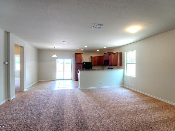 3rd image of 8308 W Kittiwake Ln W