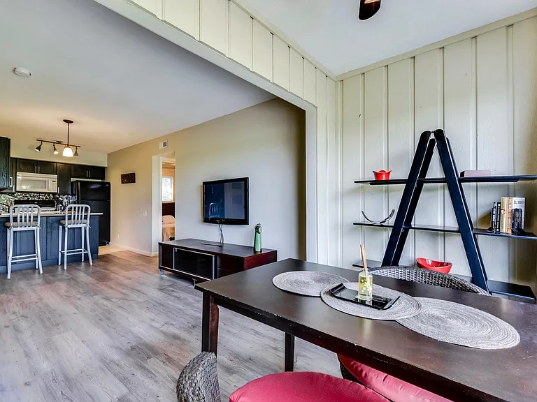 620 S 1st St #313 — Photo 8