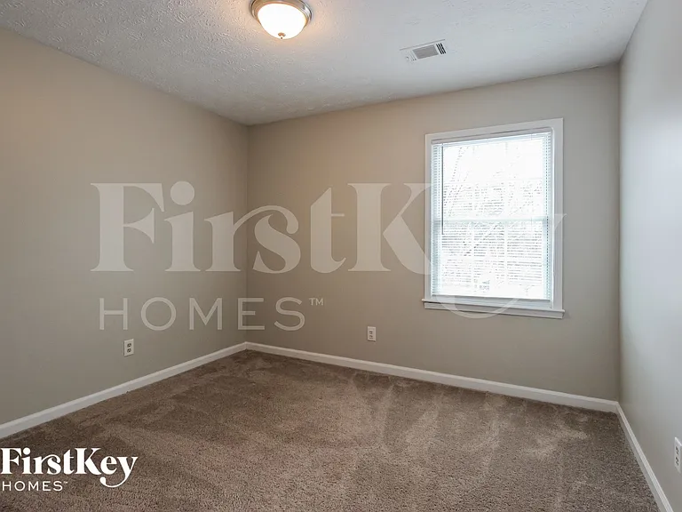 6936 Deshon Ridge Dr — Photo 10