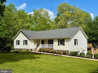 21034 Aster Dr, Callaway, MD 20620