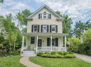 30 Elmwood Ave, Chatham, NJ 07928