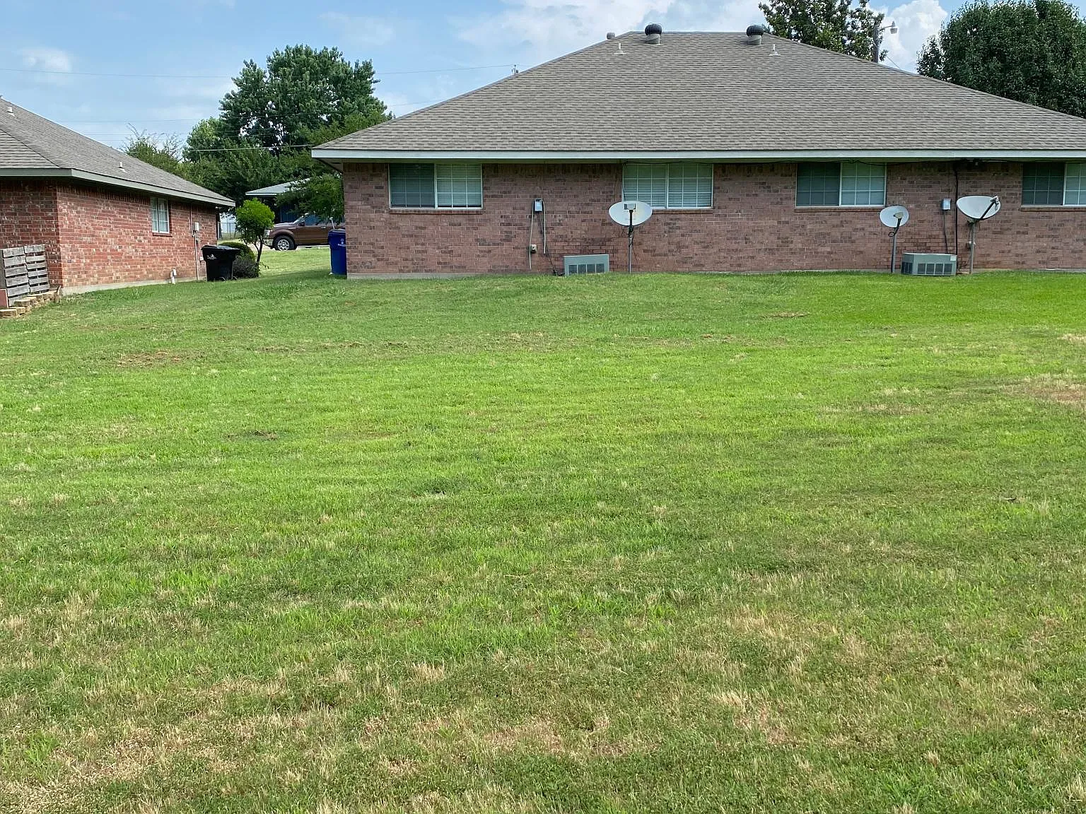 2918 W Parnell St — Photo 3