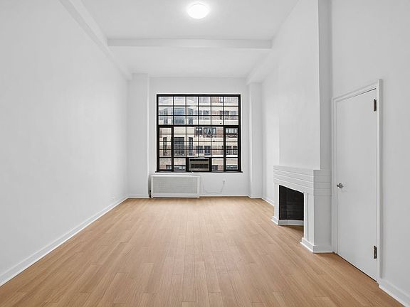 2nd image of 310 E 44th St APT 1408