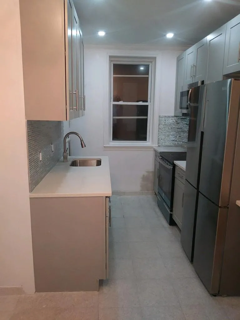 2154 East 8th Street - 1F — Photo 2