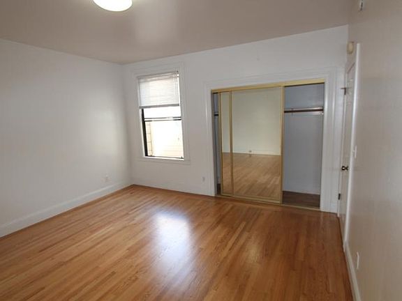 4th image of 1435 Eddy St #10