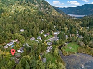 635 Rainbow Dr, Sedro Woolley, WA 98284