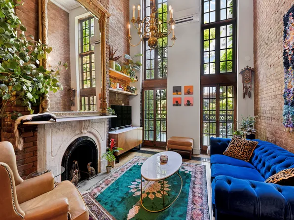 353 West 22nd Street image 1 of 27