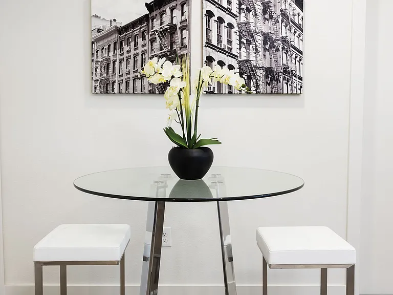 Living at NoHo — Photo 30