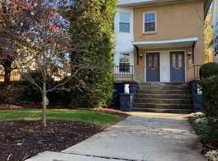 1121 Wightman St, Pittsburgh, PA 15217