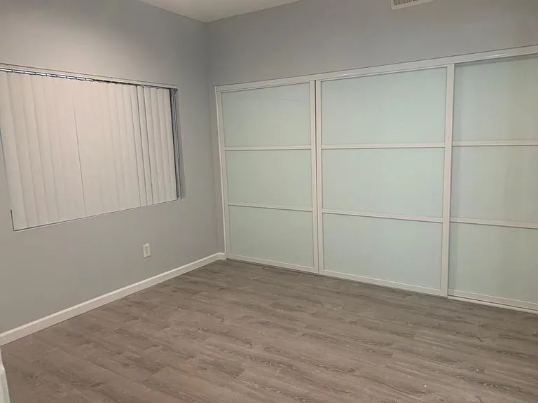 125.5 N Doheny Dr #307 — Photo 4