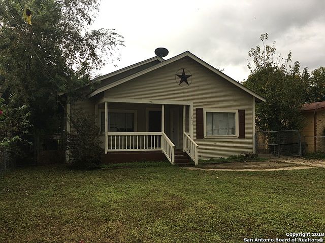 1st image of 3642 W Woodlawn Ave
