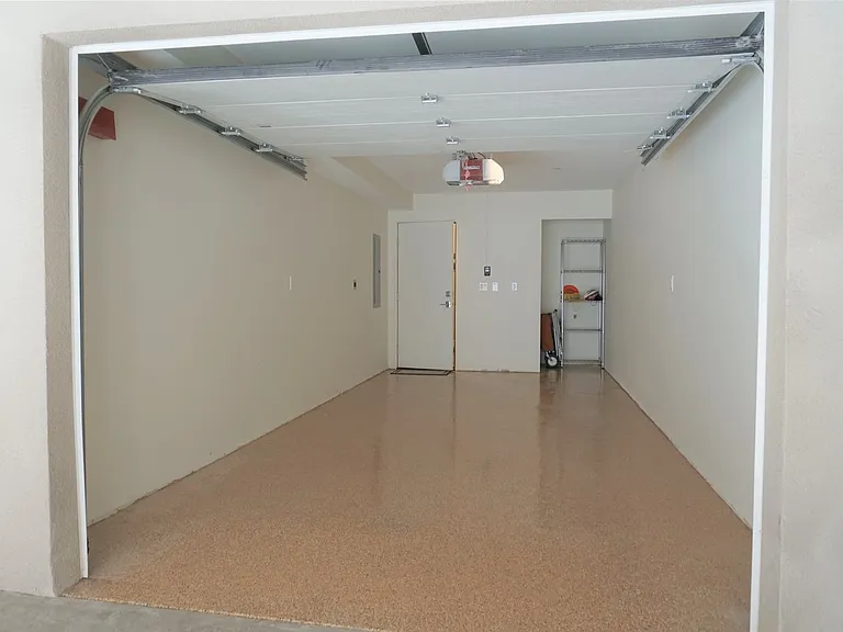 420 Heliotrope Ave — Photo 17