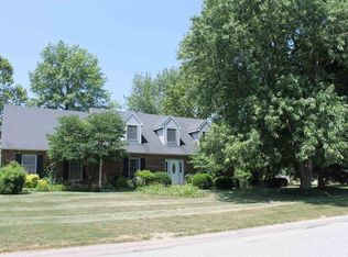 6910 Sweetbrier Dr, Fort Wayne, IN 46814