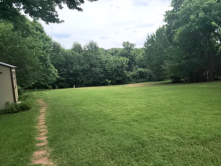 912 N Dove Rd — Photo 30