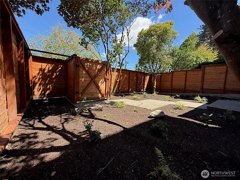 2327 N 65th St — Photo 29