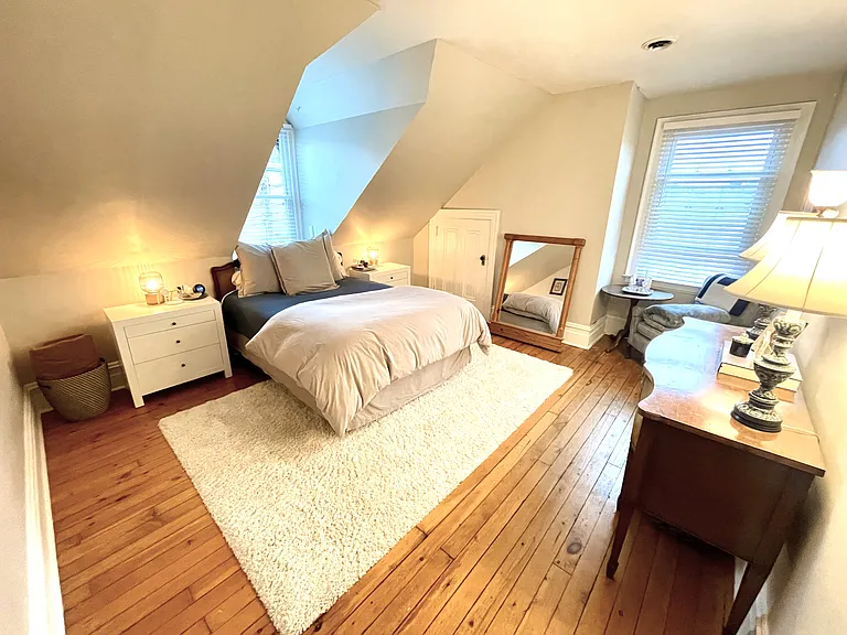1 of 2 Bedrooms