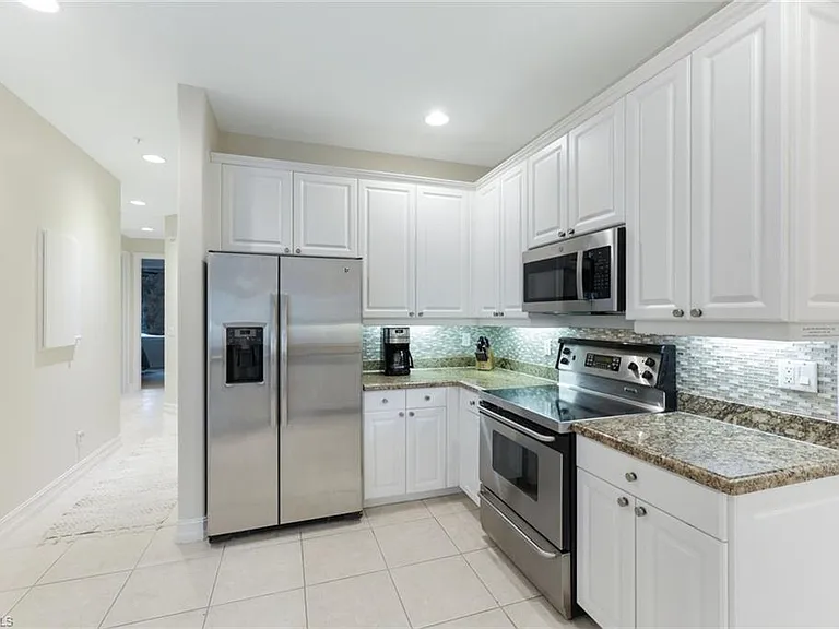 2662 Bolero Dr #10 — Photo 7