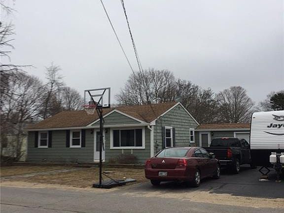 2nd image of 41 Windsor Park Dr