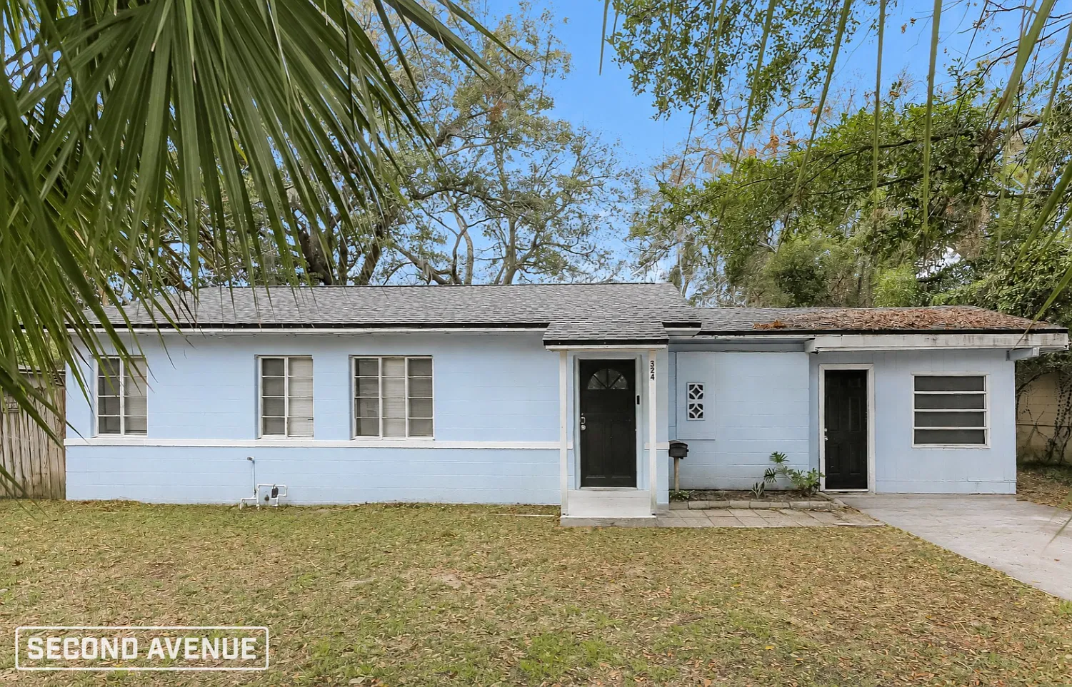 2 bed, 1.0 bath, 1076 sqft, $1,395 — Photo 1