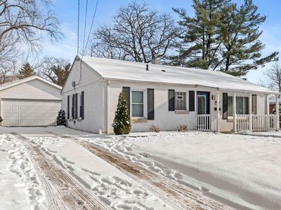 726 Yellowstone Rd, Valparaiso, IN, 46385